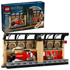 LEGO Harry Potter Book Nook: Hogwarts™ Express | 76450
