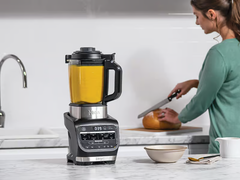 Ninja Foodi 1000w black Blender & Soup Maker 1.7L | HB150EU