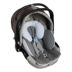 Maxi-Cosi Car Seat Insert - Car Seat Head and Body Support - Infant Insert - Baby Cushion - Includes Pacifier