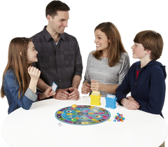 Hasbro - لعبة لوحية تريفيل برسوت نسخة العائلة | HBGME1921E