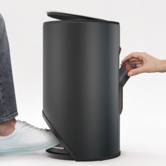 Joseph Joseph Arc™ 10L Easy-push Matt Black Pedal Bin | 30151