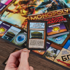 Hasbro - Monopoly Dungeons & Dragons Movie Edition Board Game | HBGMF6219E