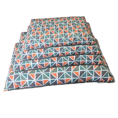 Camon Removable Cover Pet Cushion - Triangle Pattern 80 × 50 cm | ACP203