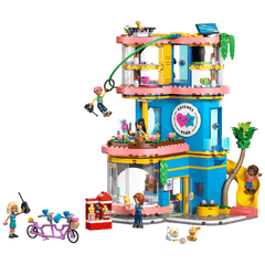 LEGO Friends Heartlake City Friends Club House | 42689