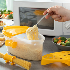 InnovaGoods 4-in-1 Microwave Pasta Cooker with Accessories and Recipes Pastrainest | V0103301
