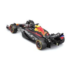 Bburago Oracle Red Bull Racing RB19 #1 Max Verstappen 1:24 Die-Cast Model Car with Driver Figurine | 18-28036V