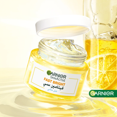 Garnier Skin Active Fast Bright Vitamin C Water Gel Moisturizer 48 Hours Hydration, Anti Dark Spots - 30ml