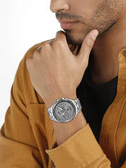 Casio Edifice Men Chronograph Watch - Grey Silver | EFR-539DE-8AVUDF
