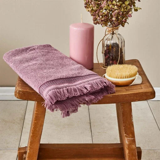 Karaca Home Softy 100% Cotton Appliqued Face Towels 50x90cm Lilac |  200.19.01.0656