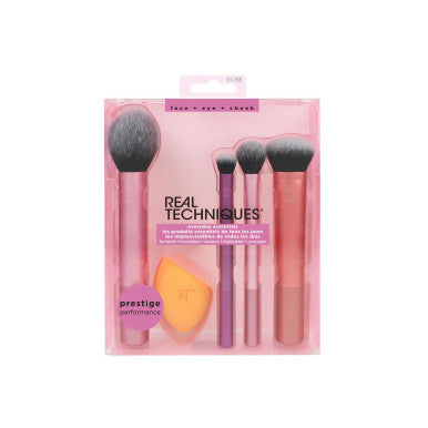 Real Techniques Everyday Essentials Brush Kit (4 Brushes + 1 Sponge) | 261836