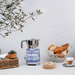 Smeg Milk Frother Dolce and Gabbana Blu Mediterraneo | MFF01DGBEU