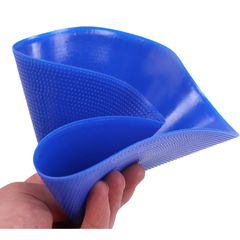 Training Flat Plates
