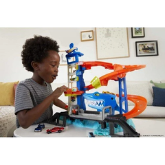 Hot Wheels Shark Escape Playset