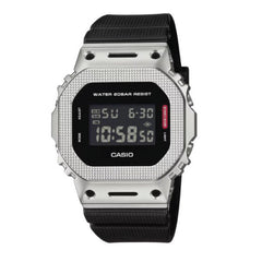 Casio G-SHOCK Men Watch - Black / Silver | GM-5600M-1DR
