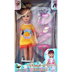 Blonde Doll With Accessories | GL100408