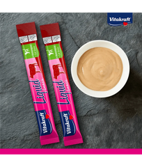 Vitakraft Liquid Snack with Beef & Inulin for Cats - 90g (6 x 15g)