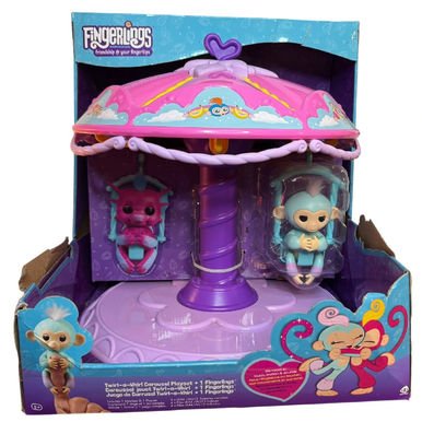 Fingerlings Twirl-a-Whirl Carousel Playset with Interactive Fingerlings | 3736