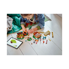 مجموعة بناء كابينة LEGO Adventure Camp Cozy Cabins | 42624