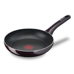Tefal Resist Intense Frypan 32 Cm | D5220883