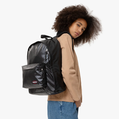 EastPak Out of Office Glossy Black | EK0007679J7