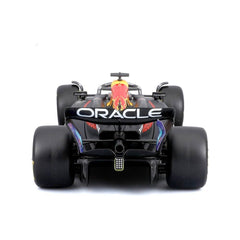 Bburago Oracle Red Bull Racing RB20 #1 Max Verstappen 1:24 Die-Cast Model Car with Hard Case | 18-28056
