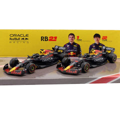 Bburago Red Bull RB21 Verstappen #1 & Tsunoda #22 2-Pack 1:43 | 18-38173