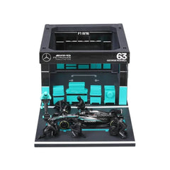 Bburago Mercedes-AMG F1 W16 #63 George Russell Pit Pass 1:43 Die-Cast Diorama Set | 18-38458R