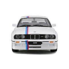 Bburago BMW M3 E30 1988 1:24 Die-Cast Model Car - White | 18-21100W