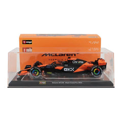 Bburago McLaren MCL38 #81 Oscar Piastri 2024 1:24 Die-Cast Model Car with Hard Acrylic Showcase