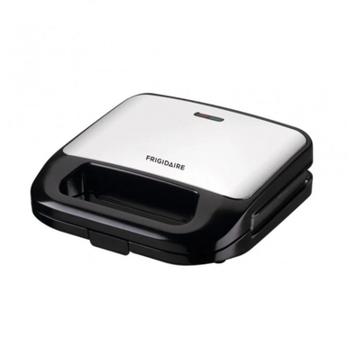 Frigidaire 2-in-1 Sandwich and Waffle Maker | FD3158