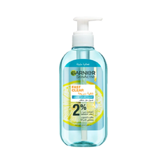 Garnier Fast Clear [2%] Salicylic Acid & Vitamin C Anti-Acne Gel Wash - 200ml