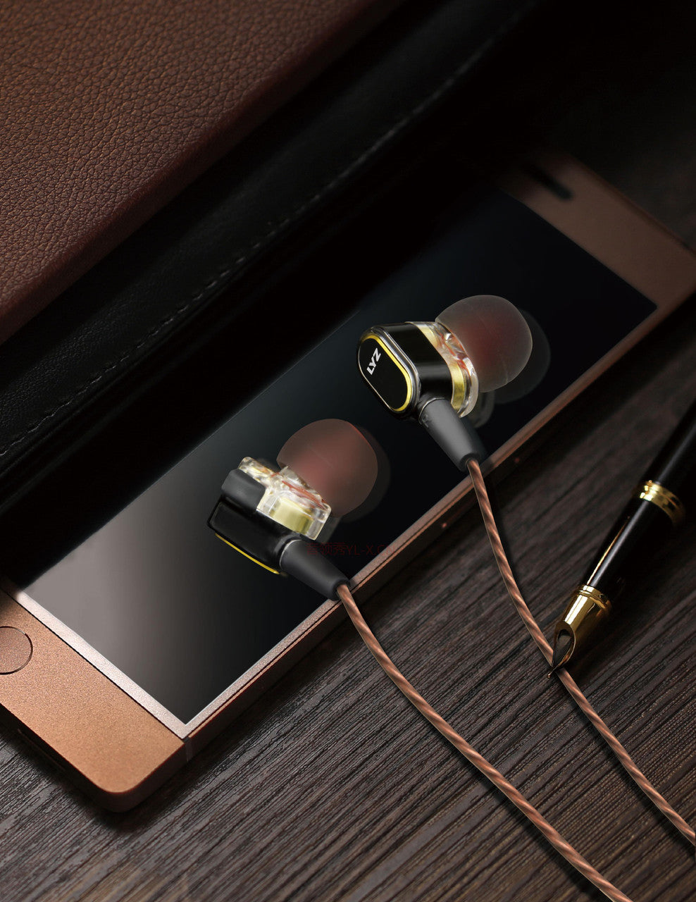 HEADSET LYZ LI8 HIGH DEFINITION SOUND QUALITY HEADSET