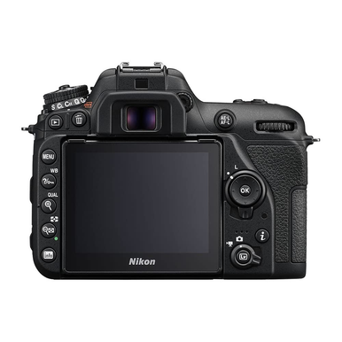 Nikon D7500 Camera Body with 18-140 mm VR Digital DSLR Kit - Black