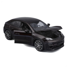 Bburago Porsche Macan Turbo Electric 1:24 Die-Cast Model Car