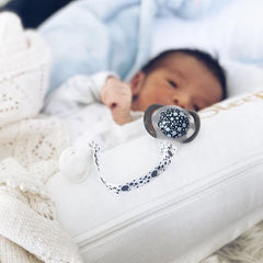 Twistshake Pacifier Clip , White | 78099