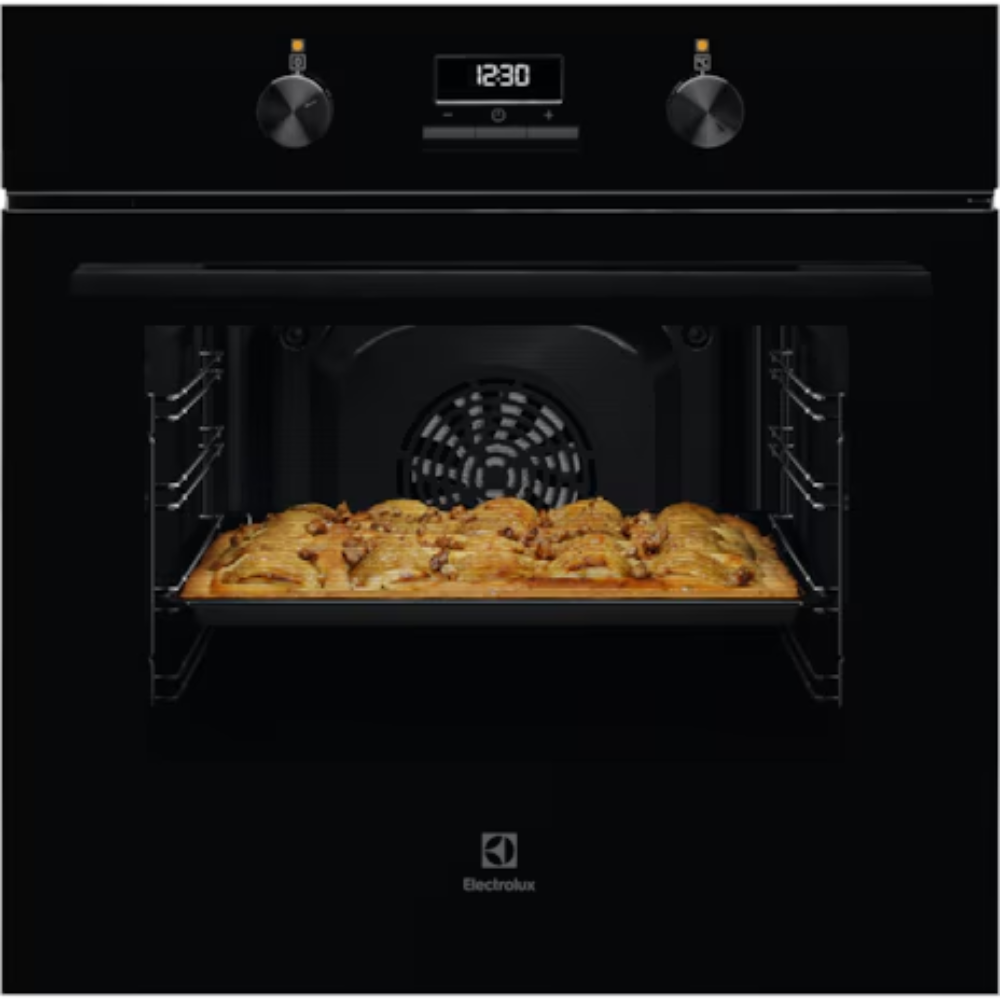 Electrolux Ultimate Taste 300 built-in single oven | KOH3H00BK